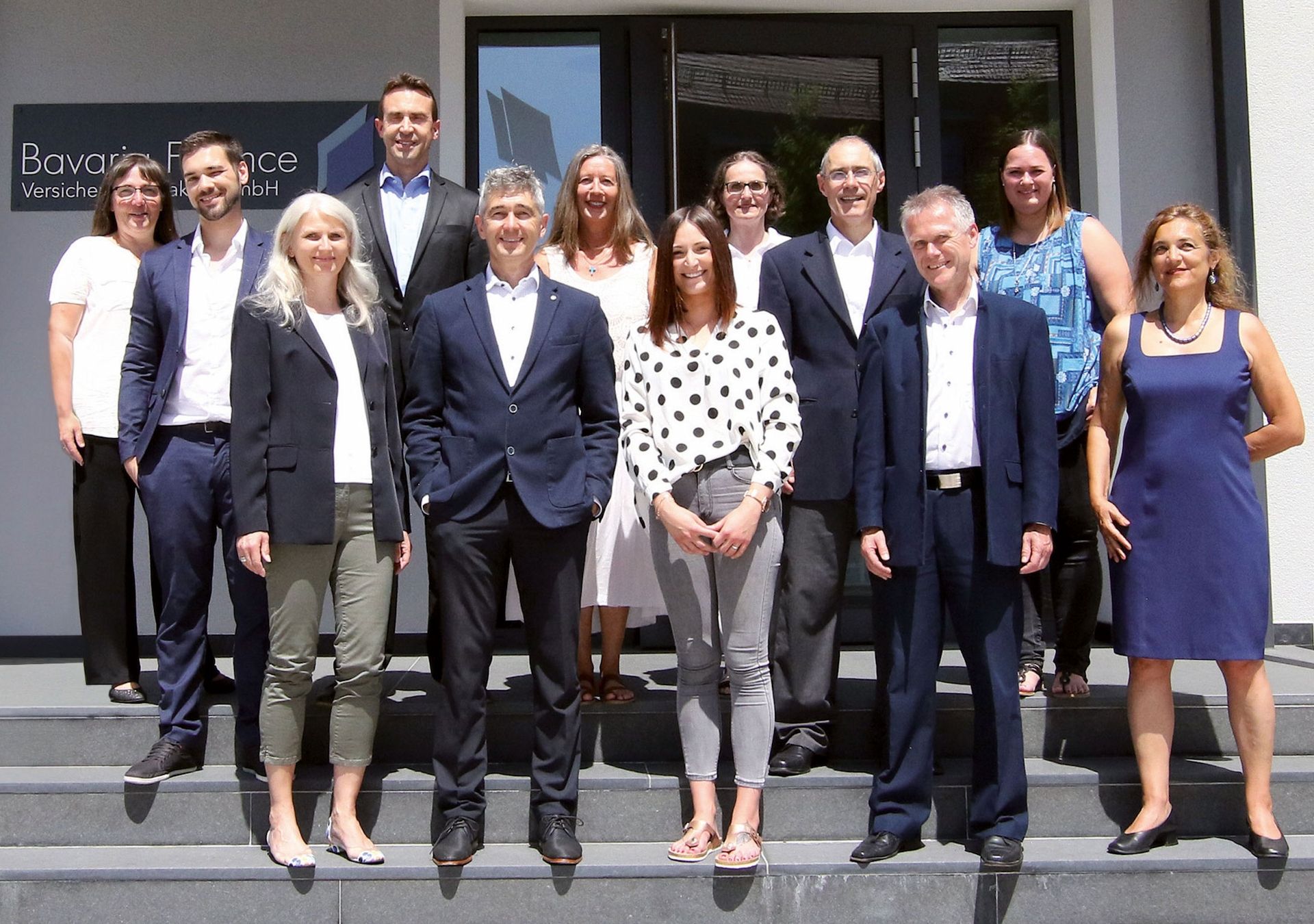 Das Team der Bavaria Finance Versicherungsmakler GmbH in Krumbach